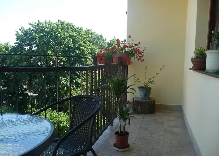 Cosy, Sunny 10 Min To Old Town Апартаменты *